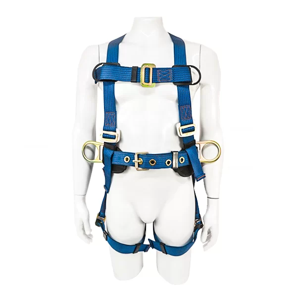 Un arnés de seguridad colocado sobre un maniquí blanco. El arnés presenta correas azules, costuras amarillas, hebillas ajustables y anillos de metal en varias uniones para uniones seguras.