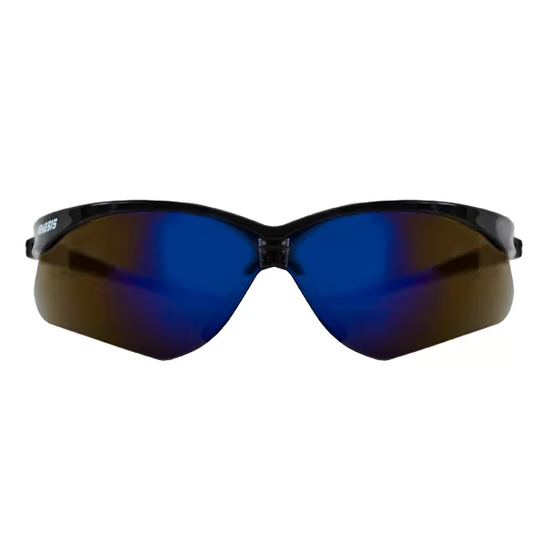 Un par de gafas de sol envolventes con montura negra brillante y lentes tintadas de azul, aisladas sobre un fondo blanco. La marca "bolle" es visible en el brazo lateral.