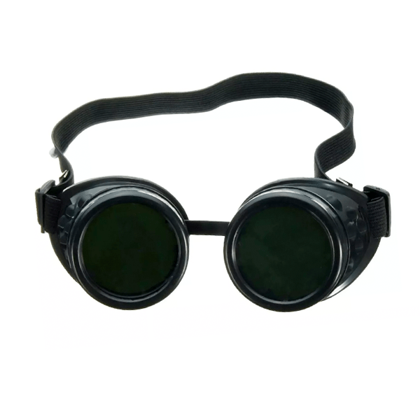 Un par de gafas redondas negras de estilo vintage con lentes oscuros y una correa ajustable, aisladas sobre un fondo blanco. Las gafas tienen un diseño clásico steampunk o aviador.