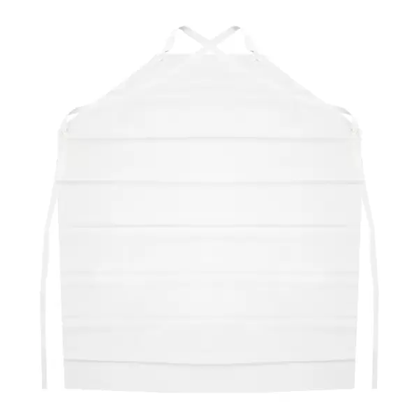 Un delantal blanco con pliegues horizontales y tirantes ajustables para el cuello sobre un fondo blanco liso. el delantal tiene una textura suave y parece estar bien adaptado para uso en la cocina.