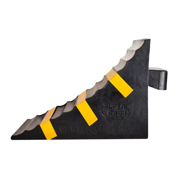 Una rampa negra y amarilla.