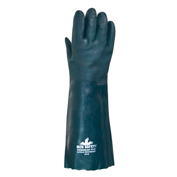 Un único guante de seguridad industrial de color azul oscuro diseñado para la manipulación de productos químicos, con el logo "mcr safety premium pvc" en el puño. el guante se extiende más allá de la muñeca, lo que indica protección adicional.