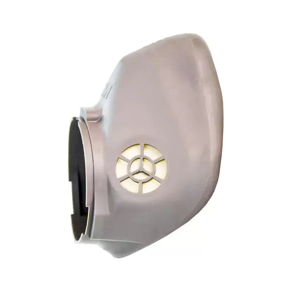 Boquilla de inhalador de plástico gris que presenta una válvula con un diseño en forma de rueda de tres partes en la parte frontal. El dispositivo está representado sobre un fondo blanco, lo que resalta su estructura suave y contorneada.